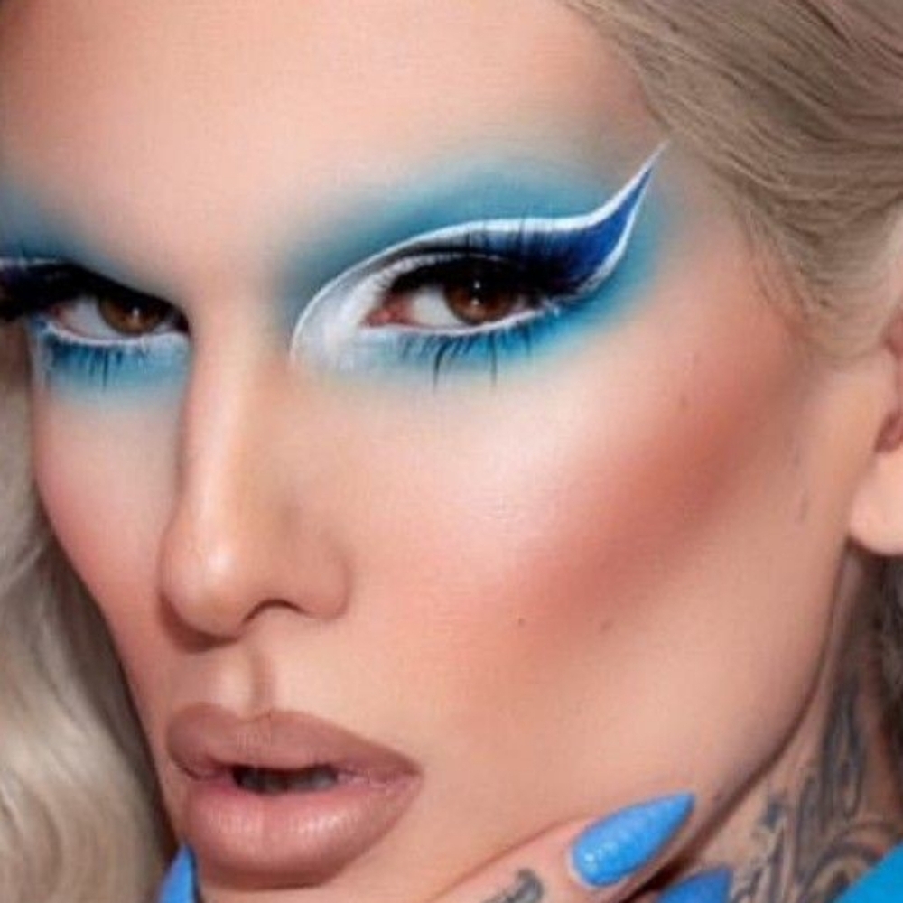 JEFFERY STAR MAKEUP AND MORE WITH LOTS OF GIVEAWAYS...LIVE Oct 7, 10:30 PM EST